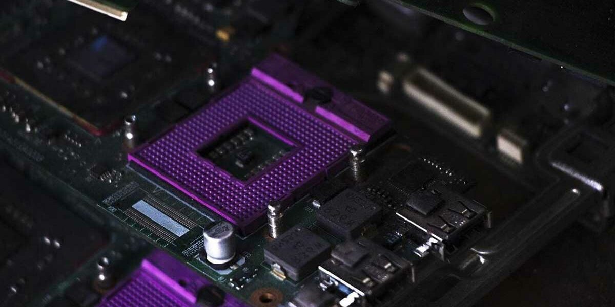 comment-savoir-modele-carte-mere-pc