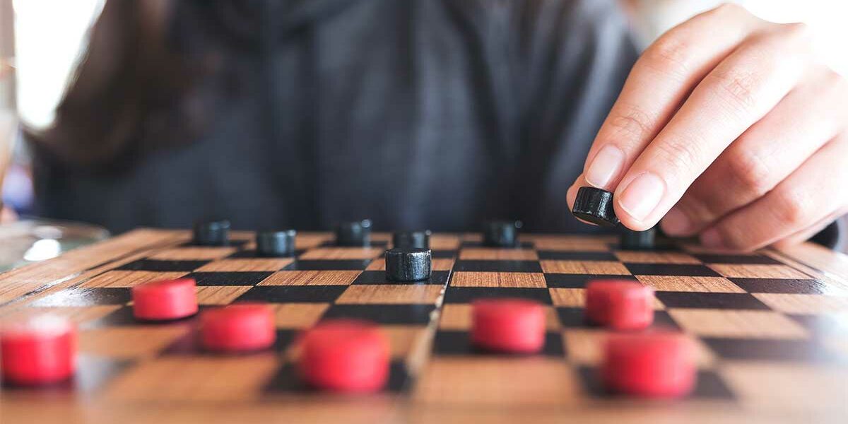 jouer-aux-dames-contre-l-ordinateur