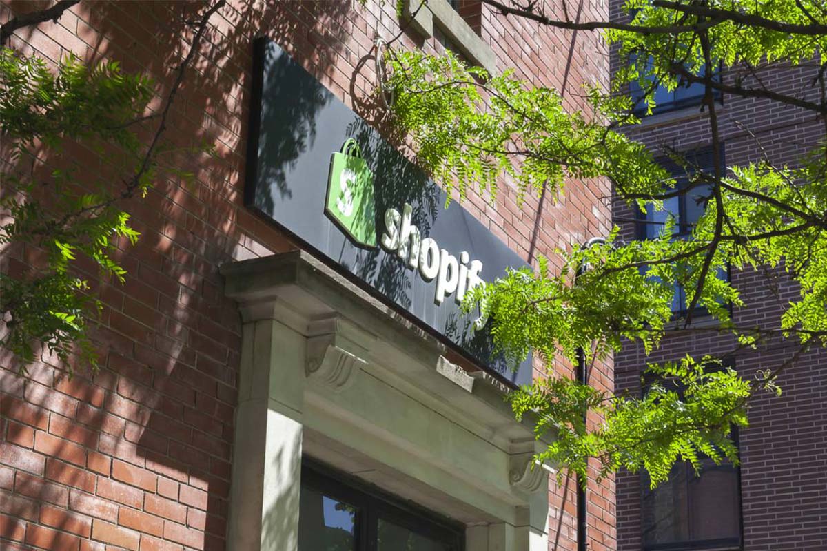 faire-appel-agence-shopify-developper-boutique-en-ligne