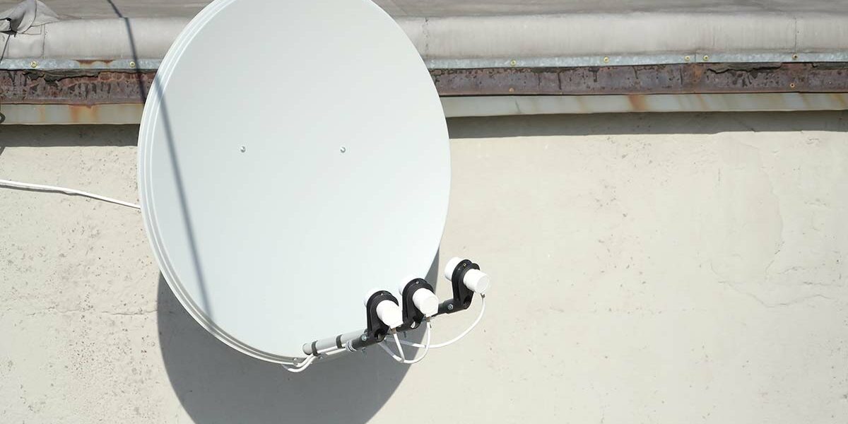 internet-par-satellite-une-solution-pratique-quand-la-fibre-est-absente